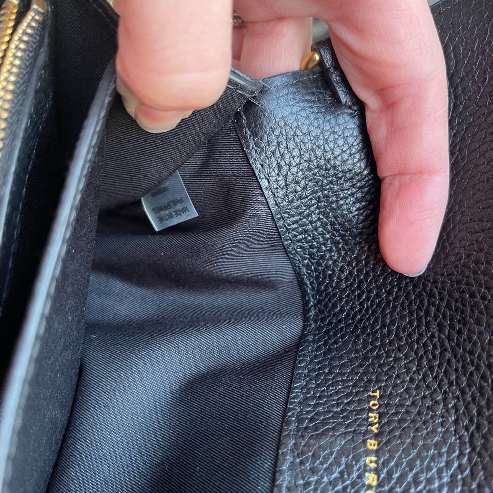 Tory Burch Black Crossbody Bag - Picture 4 of 4